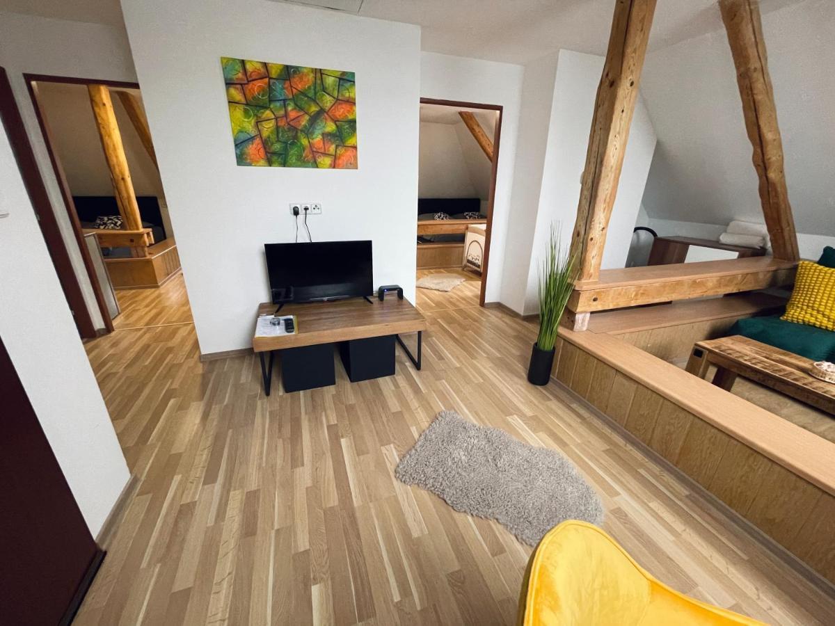 U Lupka - Ostrava Apartman Kültér fotó
