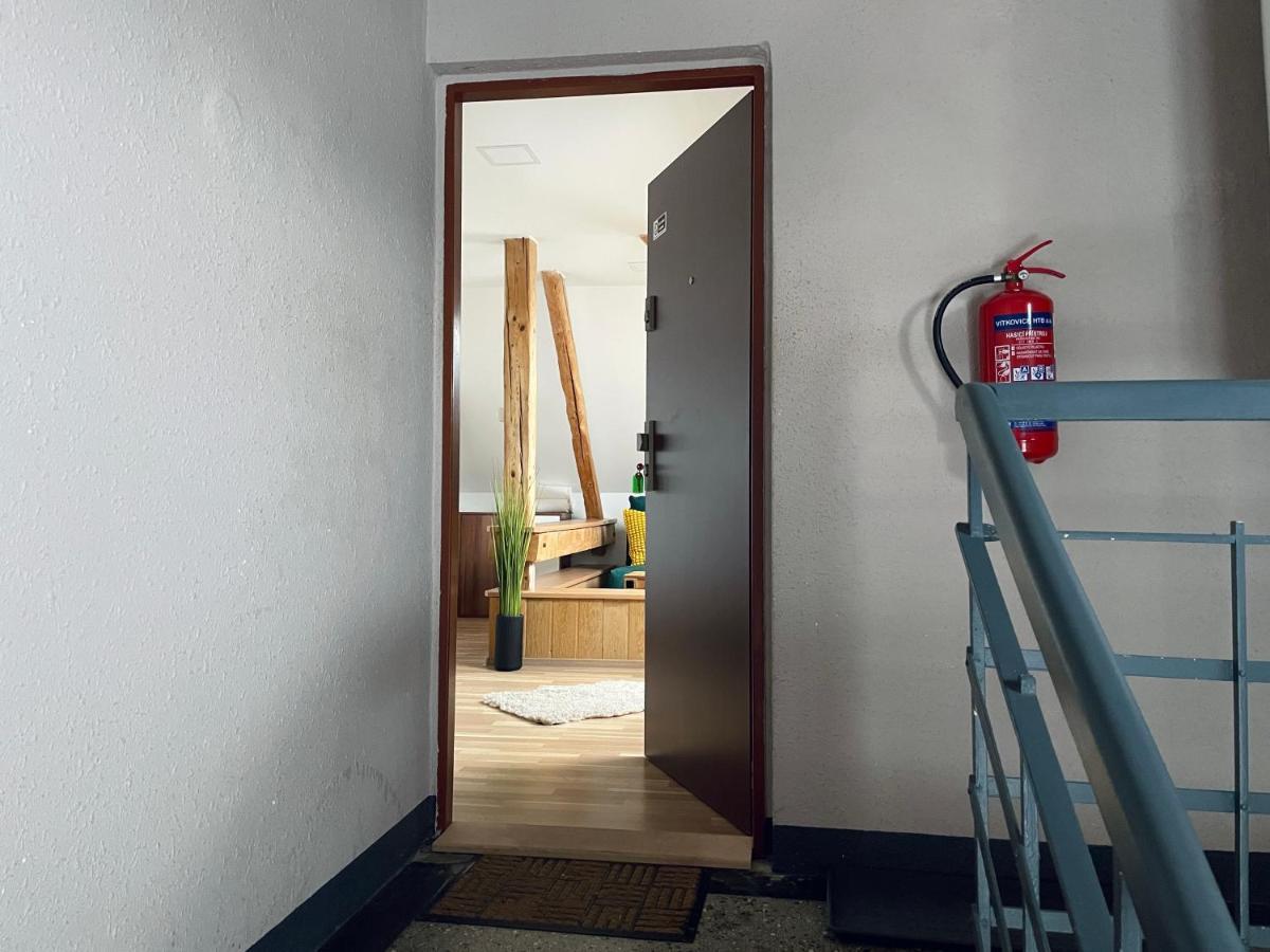 U Lupka - Ostrava Apartman Kültér fotó